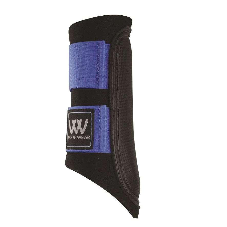 Bota Woof Wear material resistente y forro suave en azul océano.