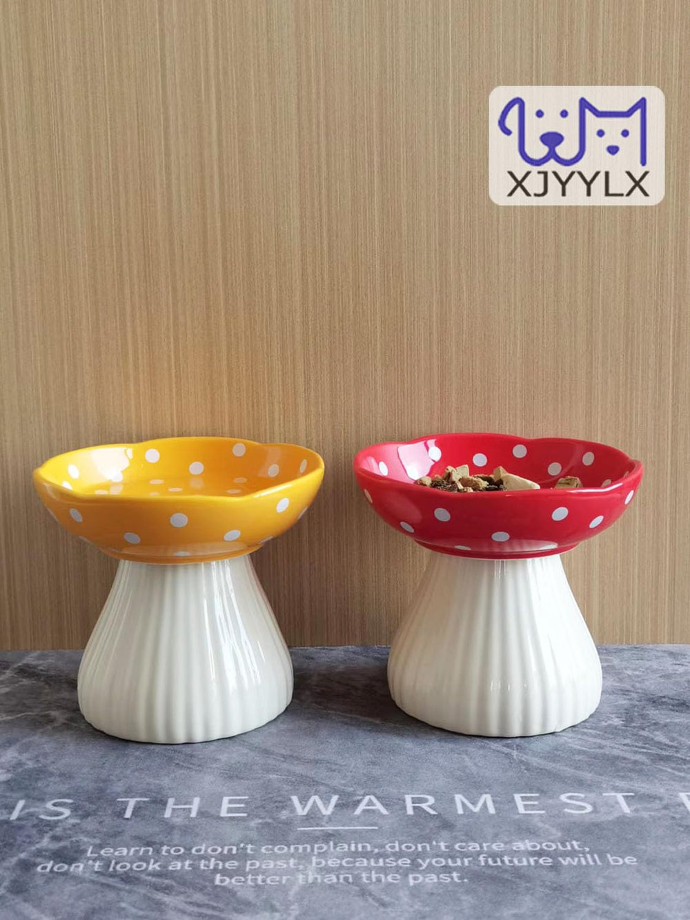 XJYYLX combinación de rojo y amarillo, estética atractiva para gatos.