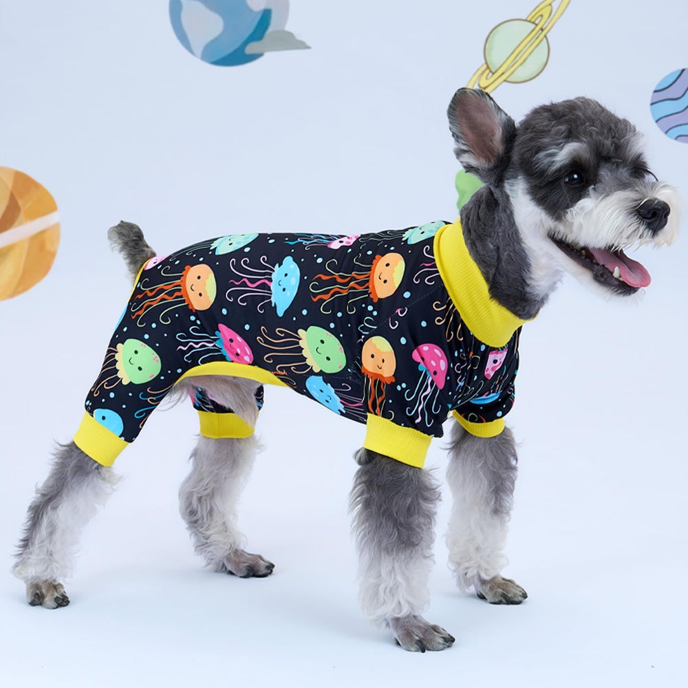 XPUDAC pijamas para perro pequeño con patrón de patitas, suave y práctico.