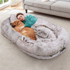 YAEM cama humano-perro con cobertura de pelo sintético para mayor comodidad al dormir