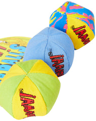 Bola Yeowww para gatos, detalle cercano con menta gatuna orgánica.