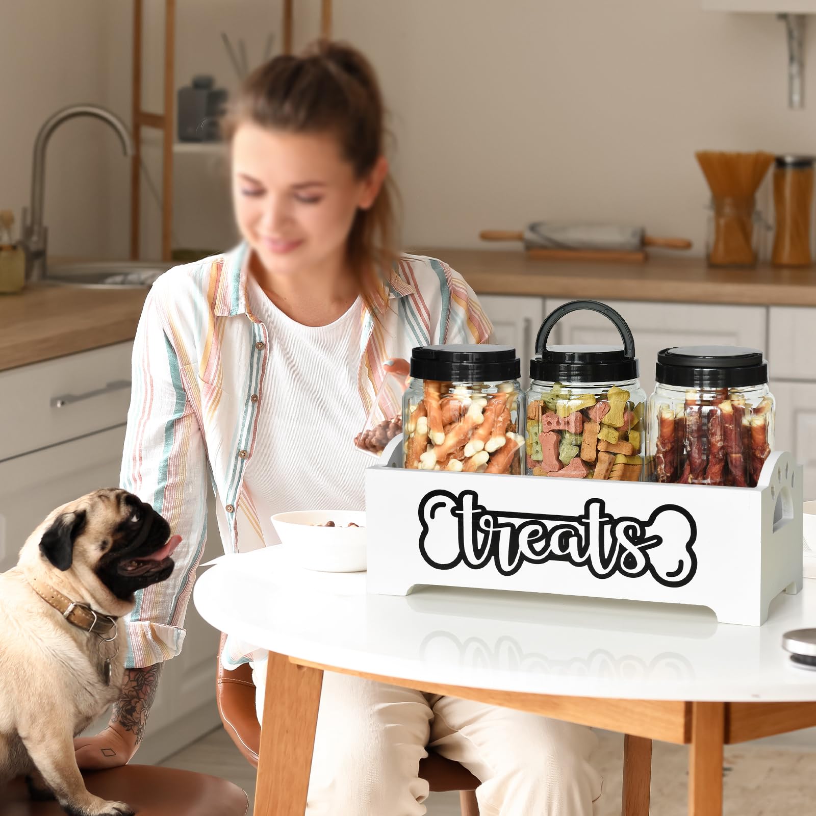 Soporte YM para contenedor de alimentos de mascotas con estilo campo, aporta orden y encanto rústico.