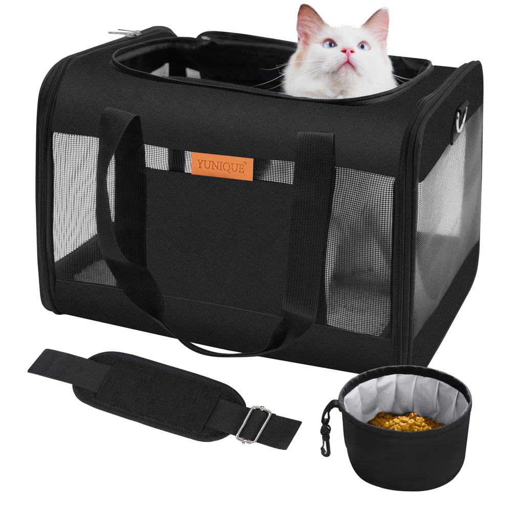 Porta-mascotas YUNIQUE con diseño ligero, ideal para viajes diarios.