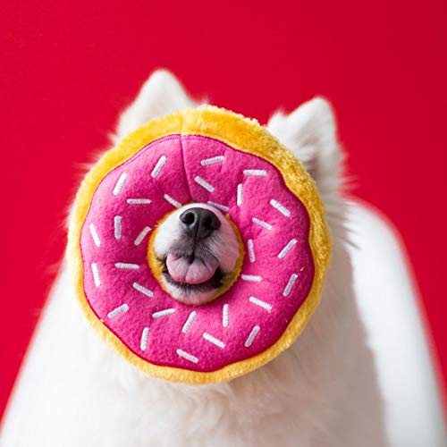 ZippyPaws Donutz diseño ligero para lanzar y buscar sin esfuerzo.
