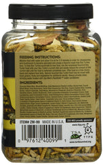 Zoo Med Gourmet Box Turtle Food muestra textura de hongos y fresas para enriquecer la experiencia.