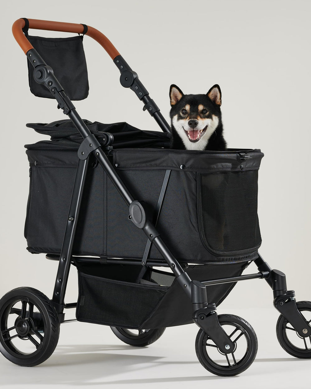 Zoosky carrito para perros grandes con dimensiones adecuadas para mascotas grandes.